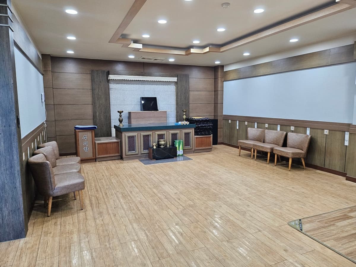 funeral-hall-image-2
