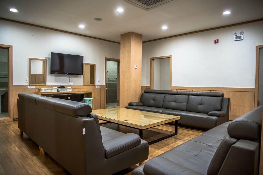 funeral-hall-image-1