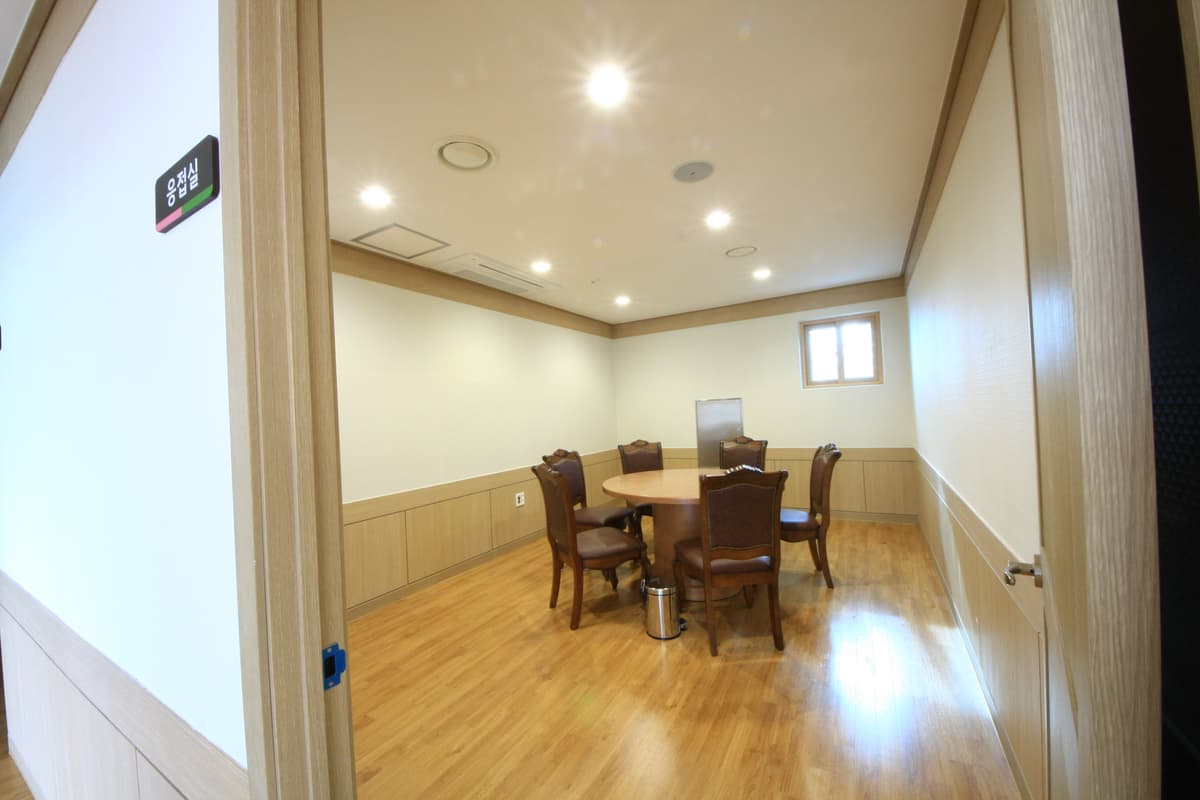 funeral-hall-image-1