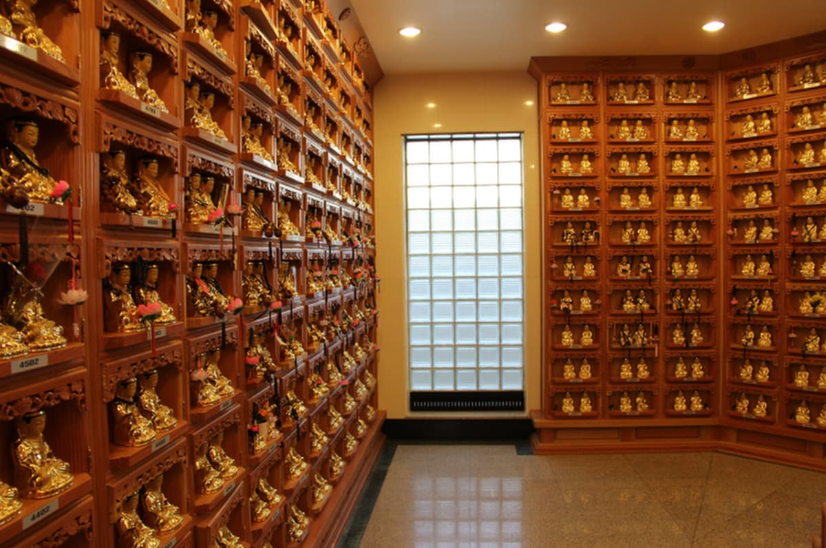 funeral-hall-image-2