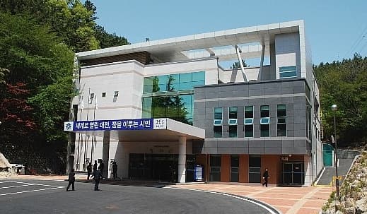 funeral-hall-image-2