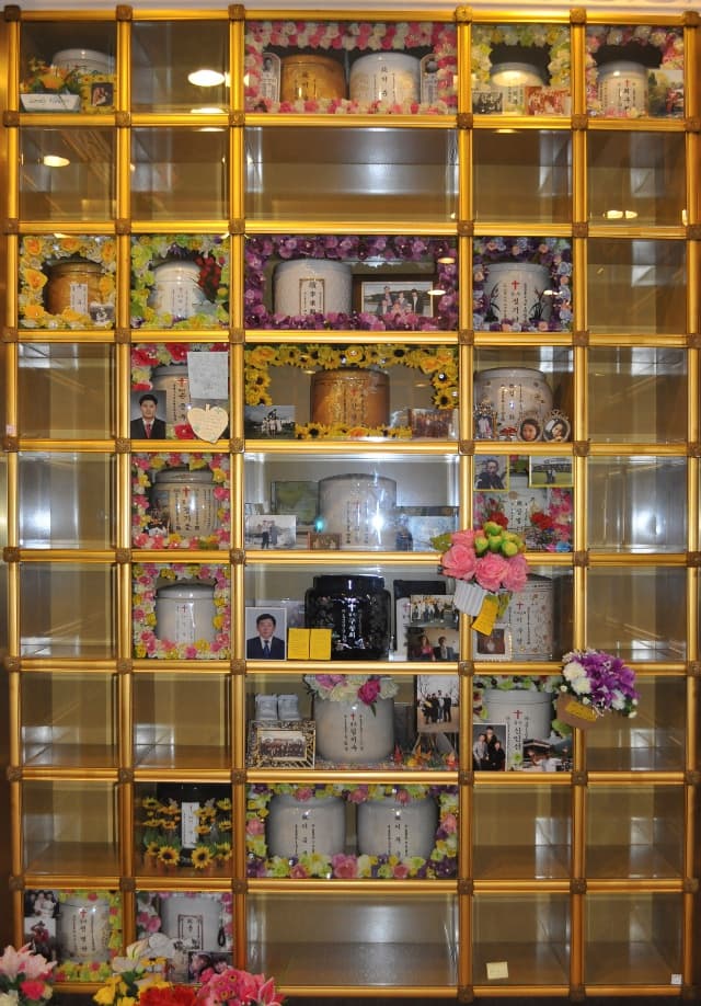 funeral-hall-image-1