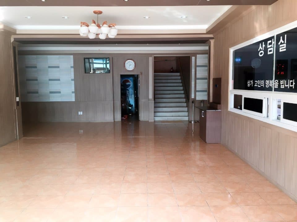 funeral-hall-image-2
