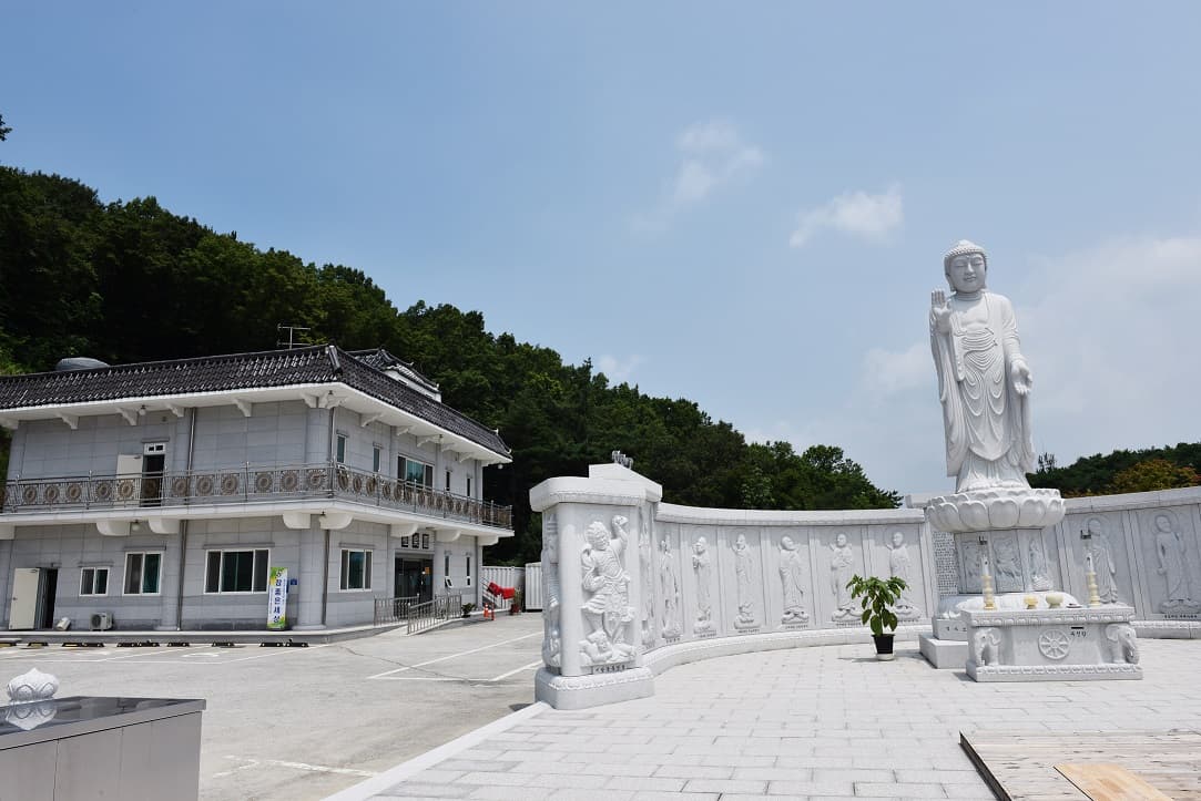 funeral-hall-image-2