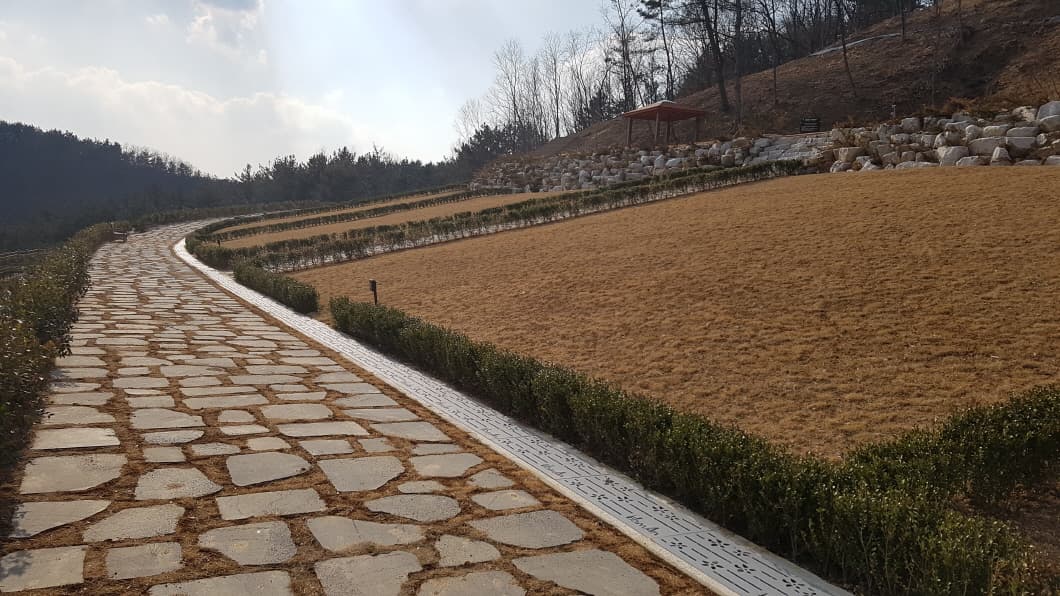 함안하늘공원(자연장지) 사진