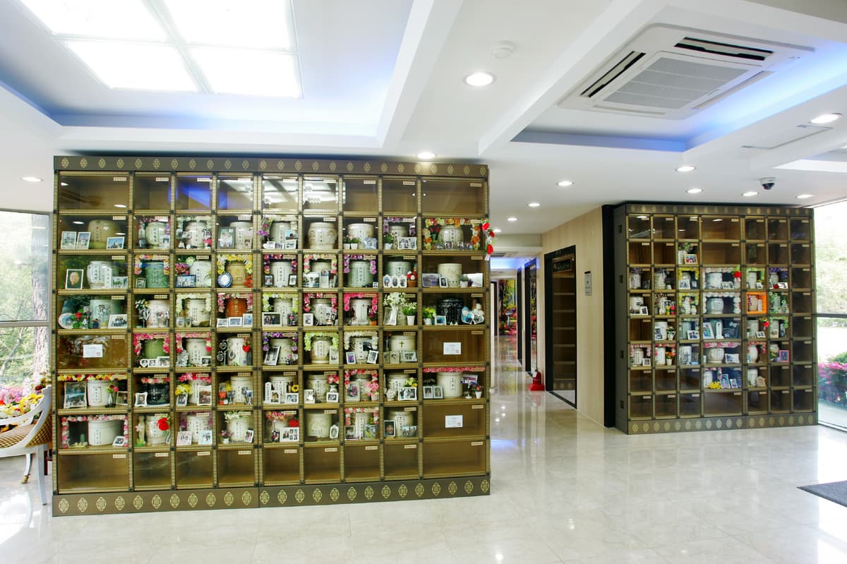 funeral-hall-image-2
