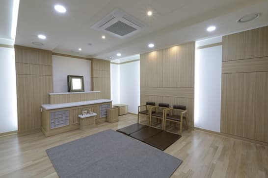 funeral-hall-image-1
