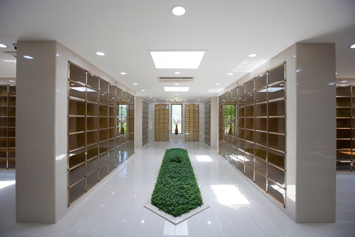 funeral-hall-image-2