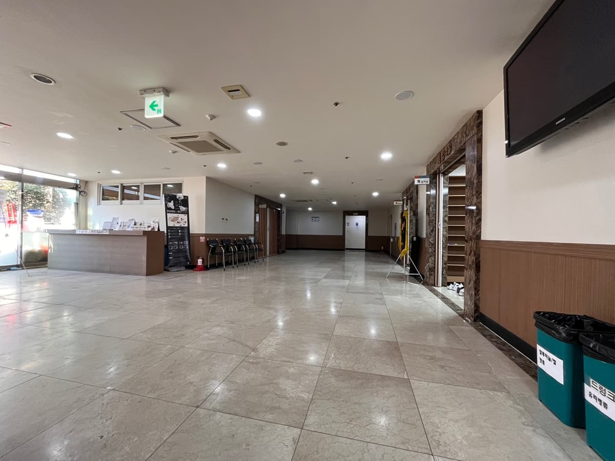funeral-hall-image-1