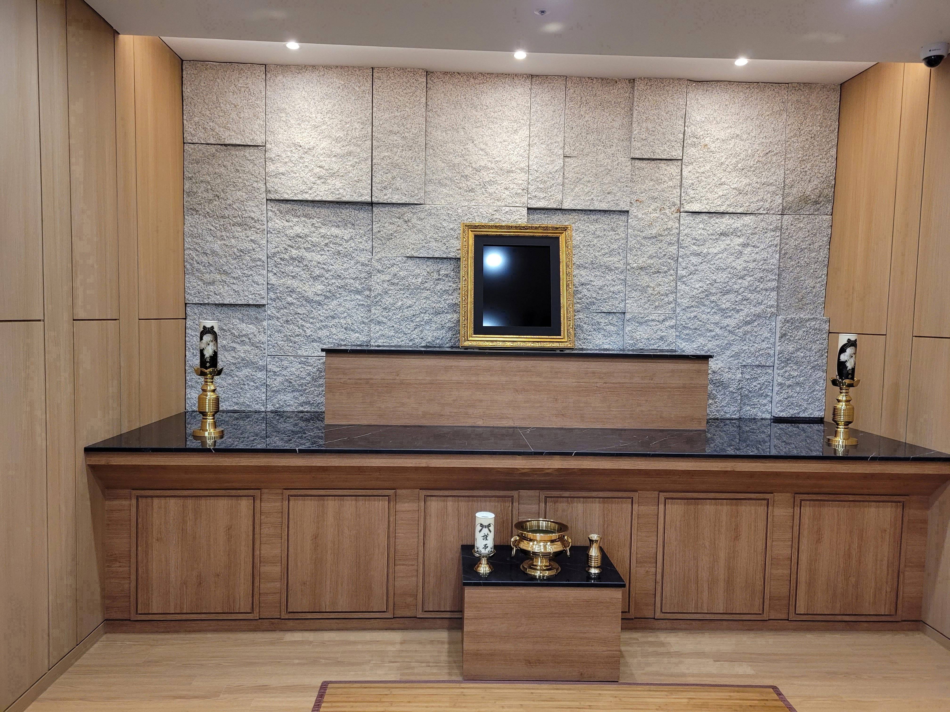 funeral-hall-1