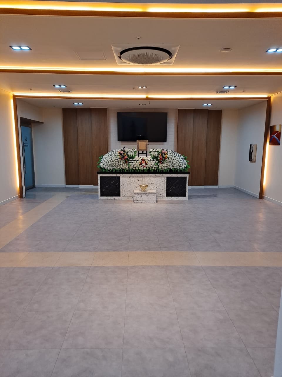 funeral-hall-image-1