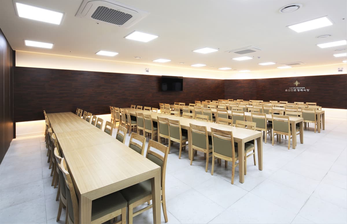 funeral-hall-image-2