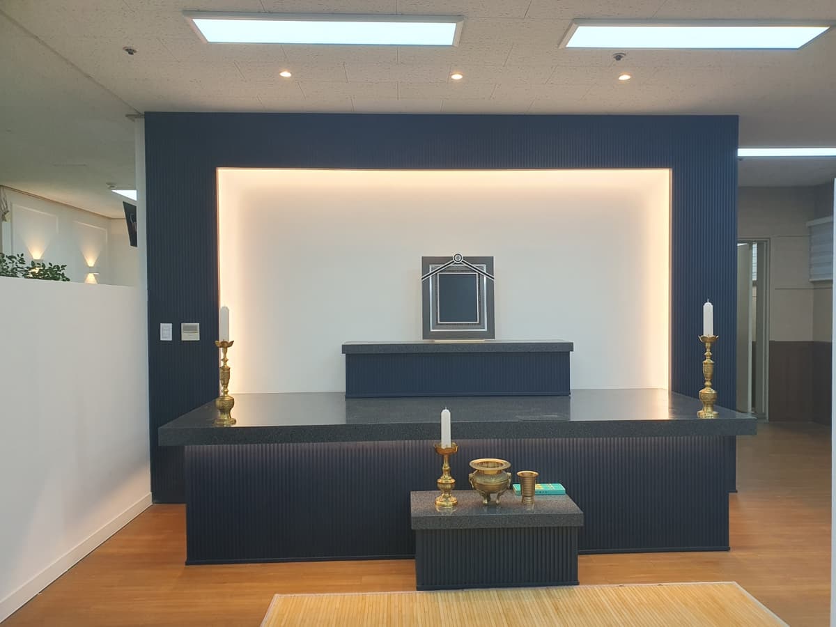 funeral-hall-image-1