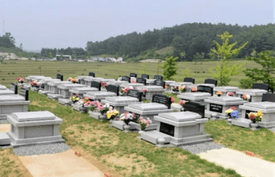 화산연정공설묘지 사진