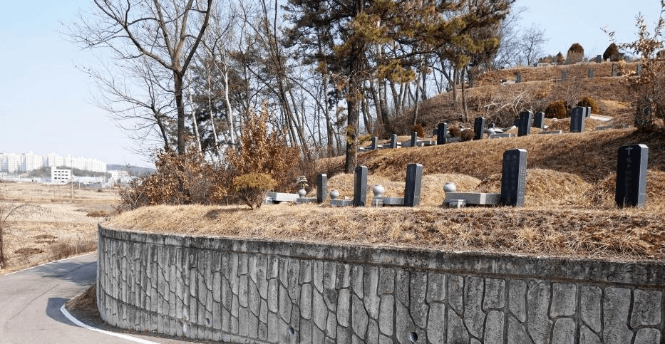 가산면 제4공설묘지 사진