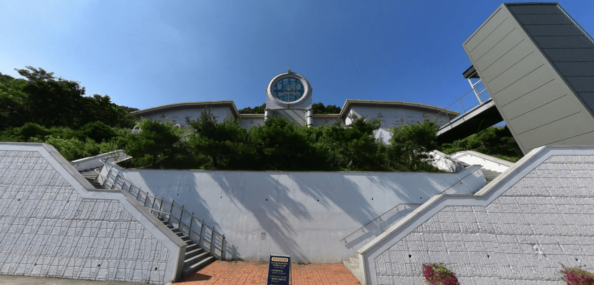 오향중흥교회 봉안당 사진