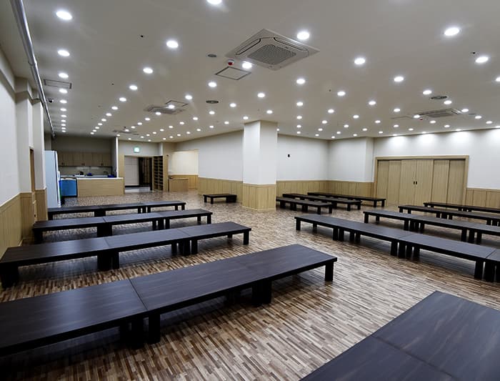 funeral-hall-image-2