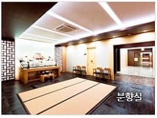 funeral-hall-image-1