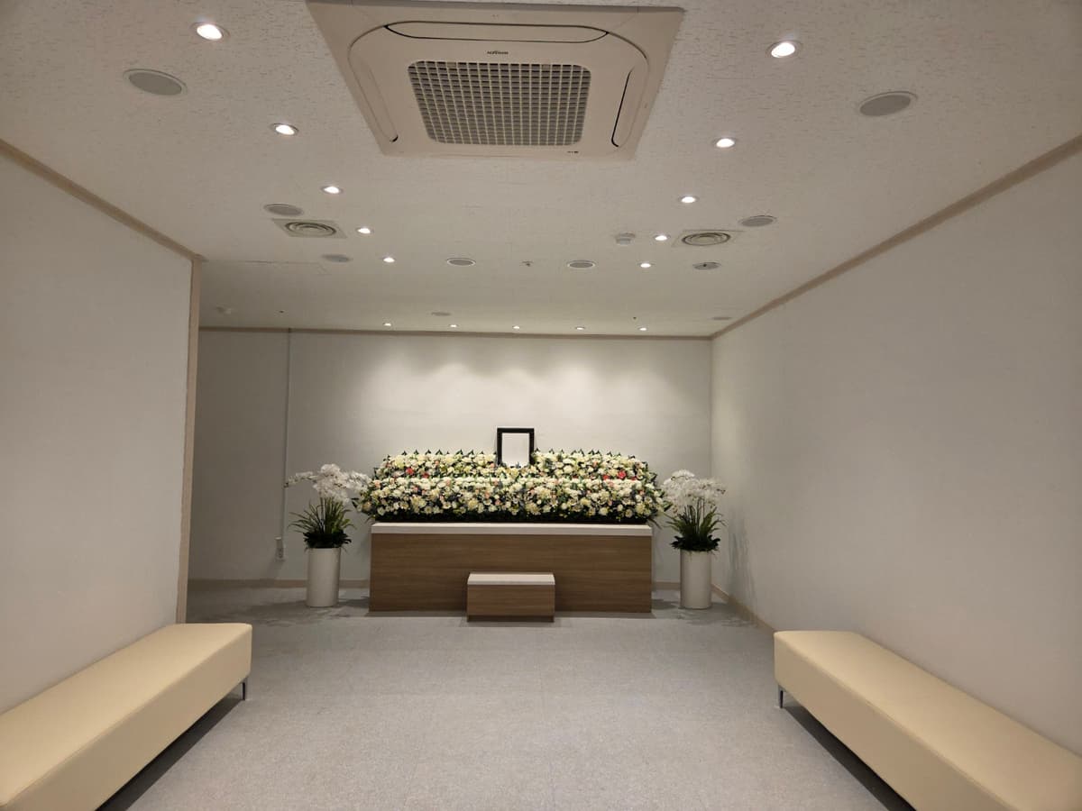funeral-hall-image-1