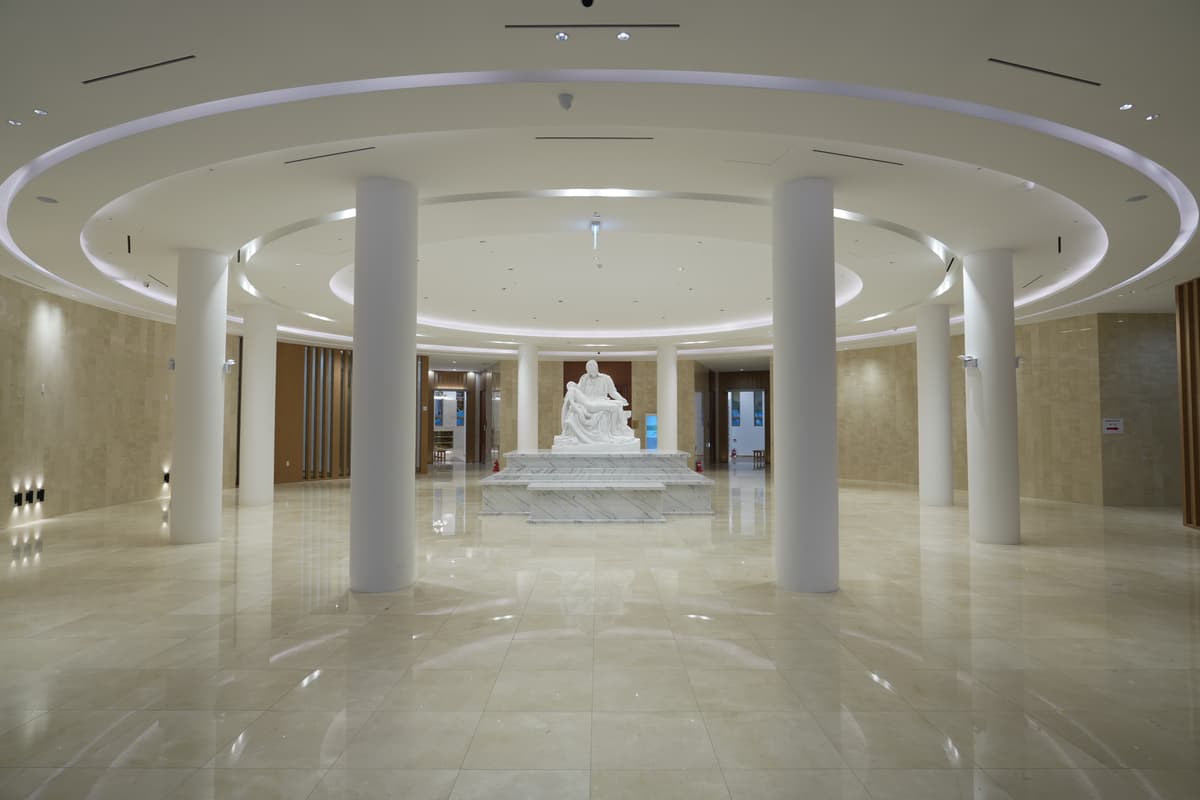 funeral-hall-image-2