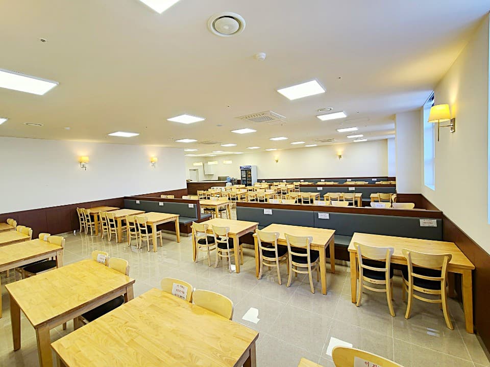 funeral-hall-image-2