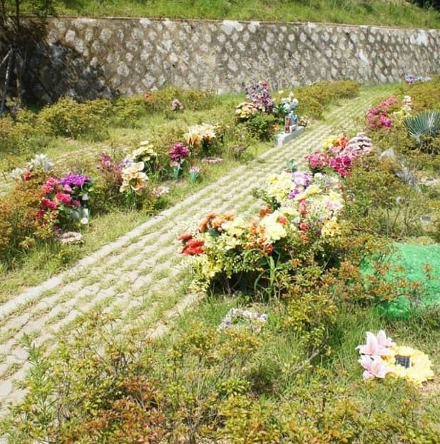 funeral-hall-1