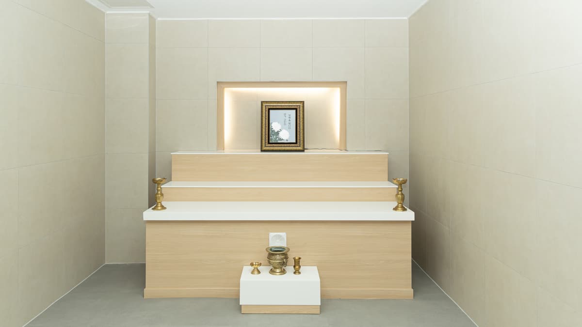 funeral-hall-2