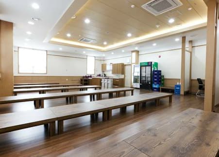 funeral-hall-1